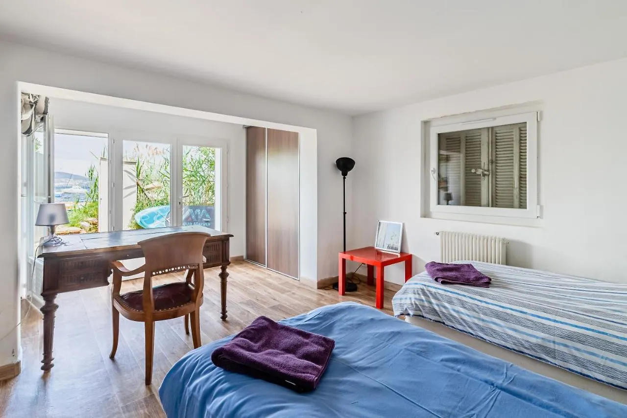 Villa Front De Mer Acces Plage Presqu'Ile De Giens-Sea And Mountain Pleasure Hyeres France