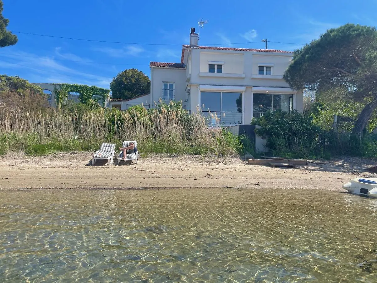 Villa Front De Mer Acces Plage Presqu'Ile De Giens-Sea And Mountain Pleasure Hyeres 0*,